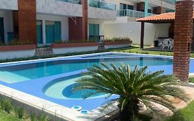 Flat Tamandaré - 3 Suítes - 10 Pessoas - Piscina - 50m da praia